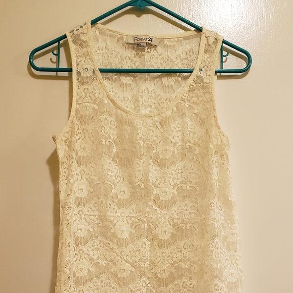 Forever 21 Tops - White lace top